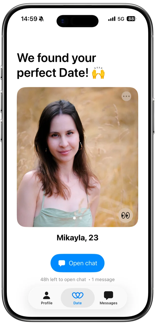 A revealed match profile with an Open chat button.